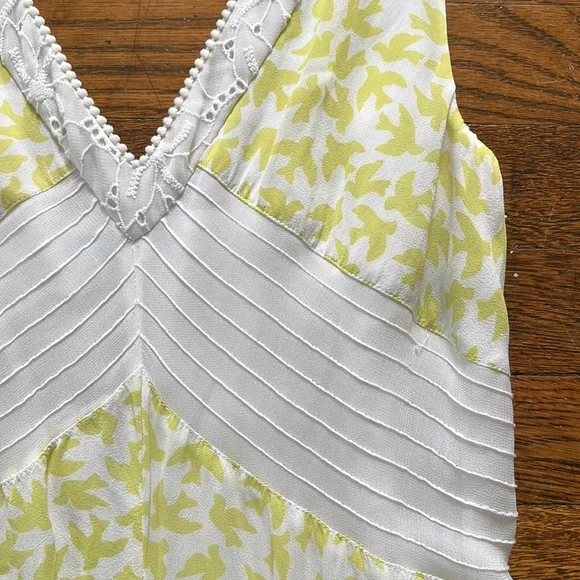 ANTHROPOLOGIE LEIFNOTES Yellow Bird Print Midi Patchwork Eyelet Lace Boho Dress - Picture 4 of 13